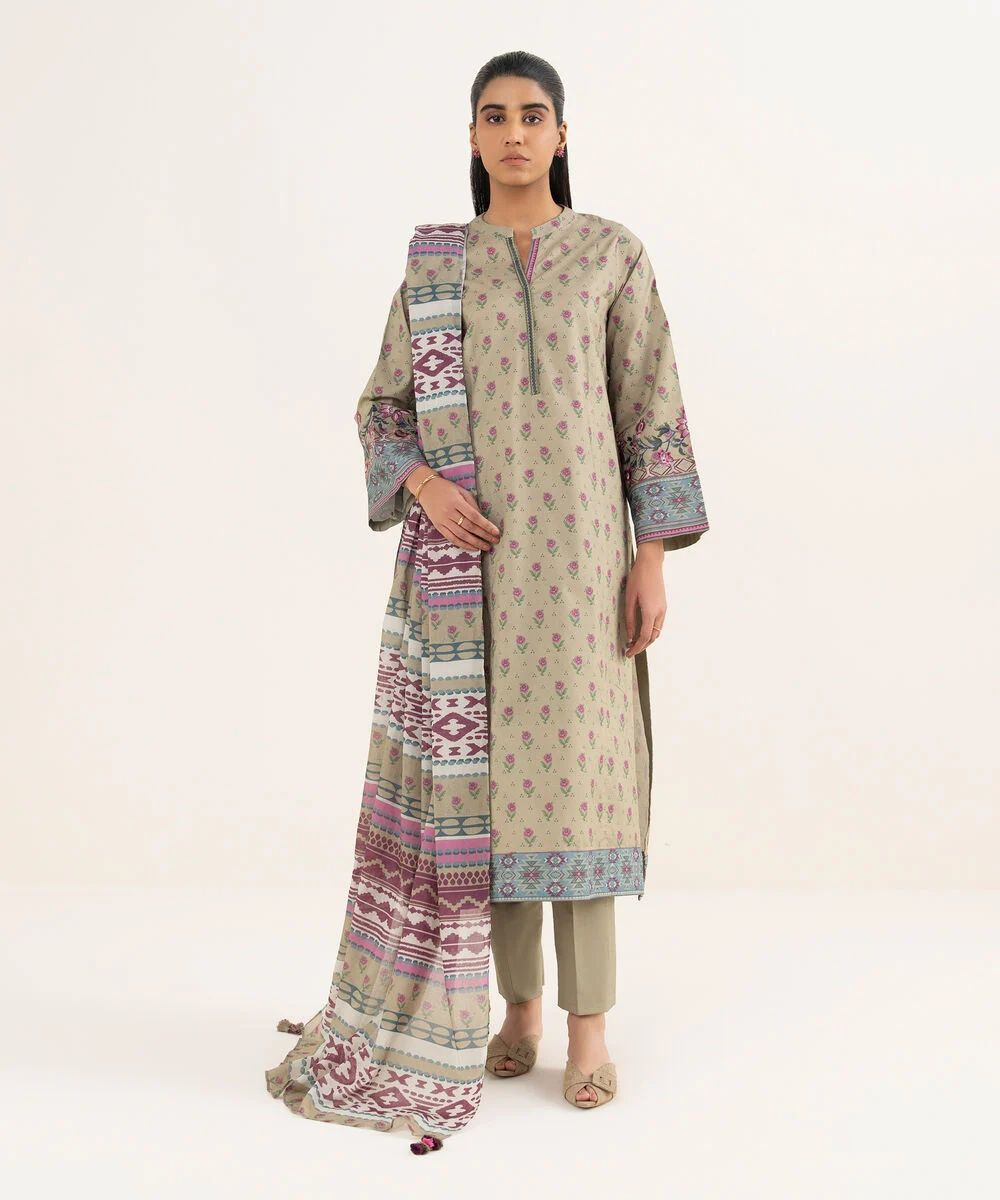 3 Piece - Embroidered Lawn Suit